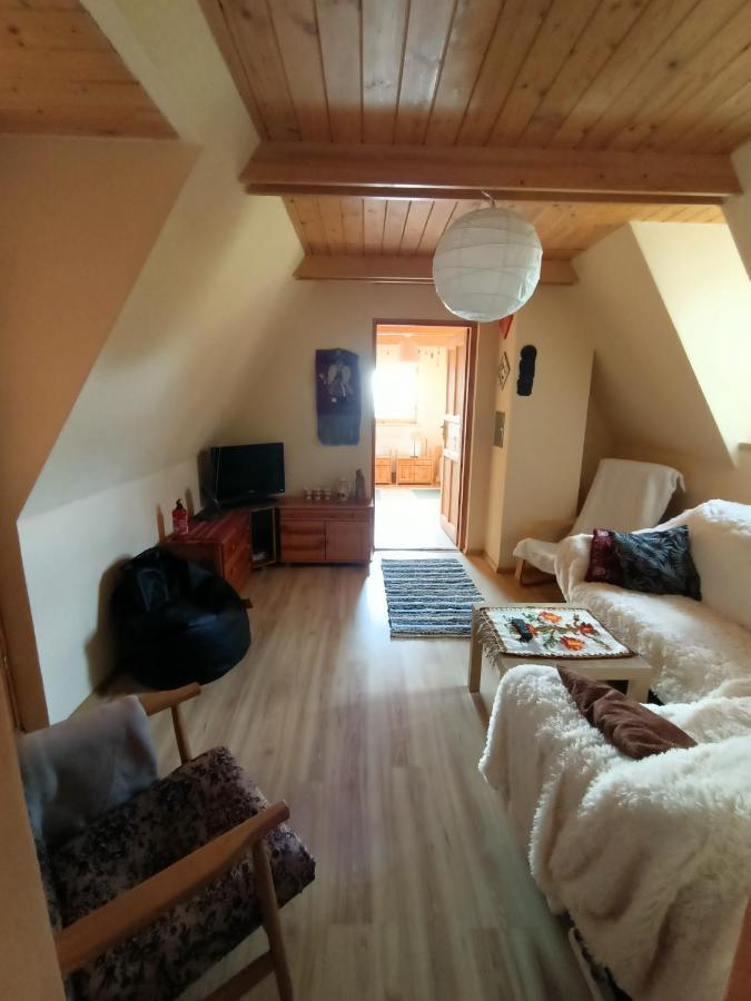 Ludwikowka Pod Luboniem, Stu-Letni Domek W Gorach Naprawa Exteriör bild